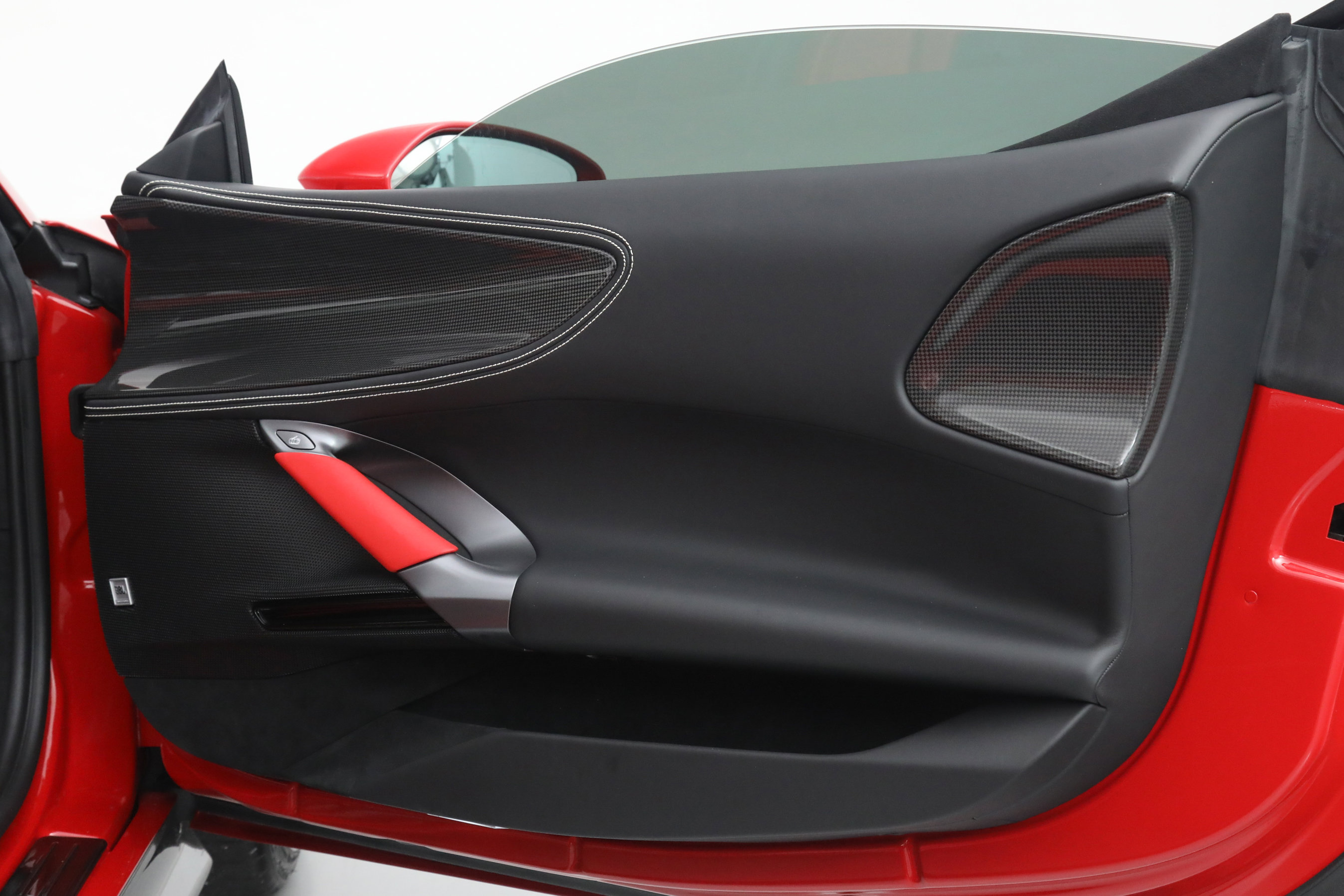 Certified 2022 Ferrari SF90 Spider image 34