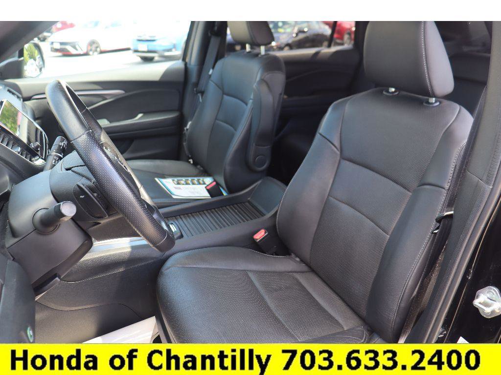 Certified 2023 Honda Passport EX-L image 28