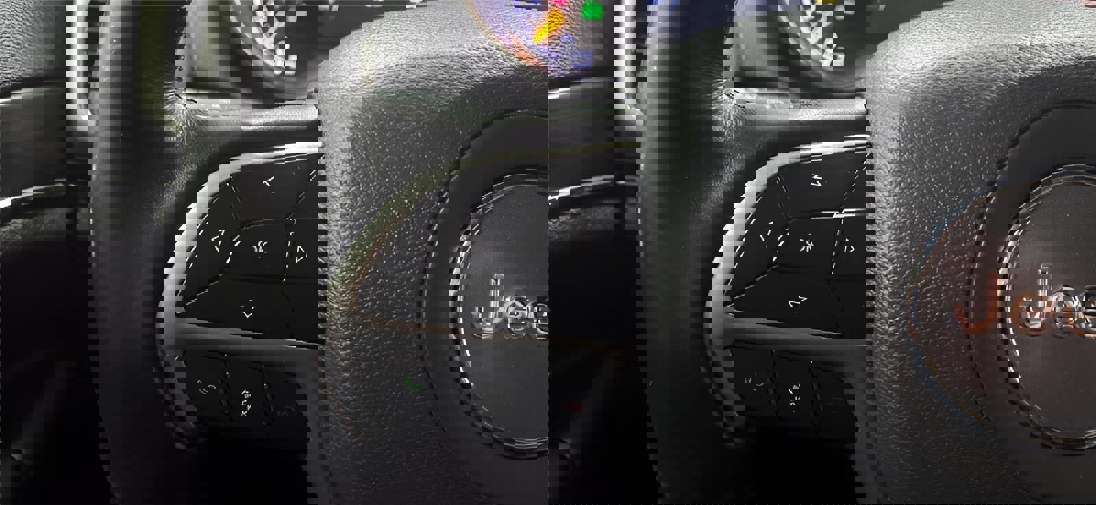 Used 2021 Jeep Grand Cherokee Limited image 8