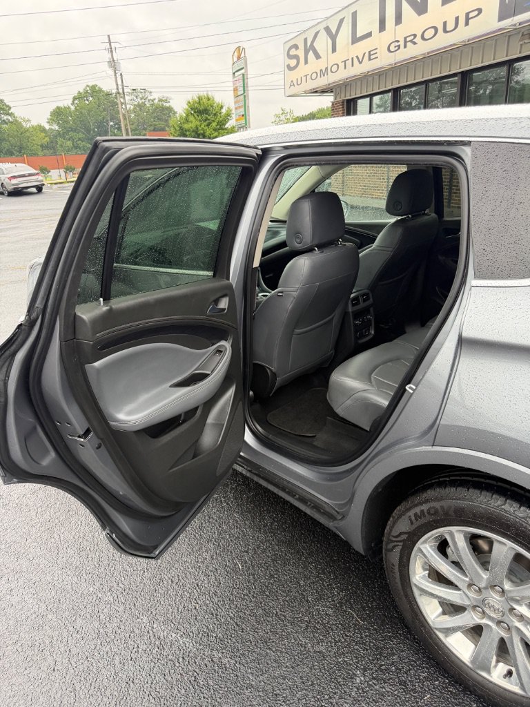 Used 2020 Buick Envision Essence FWD image 20
