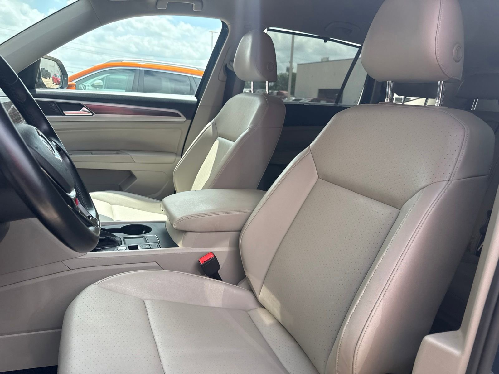 Used 2018 Volkswagen Atlas SE FWD image 9