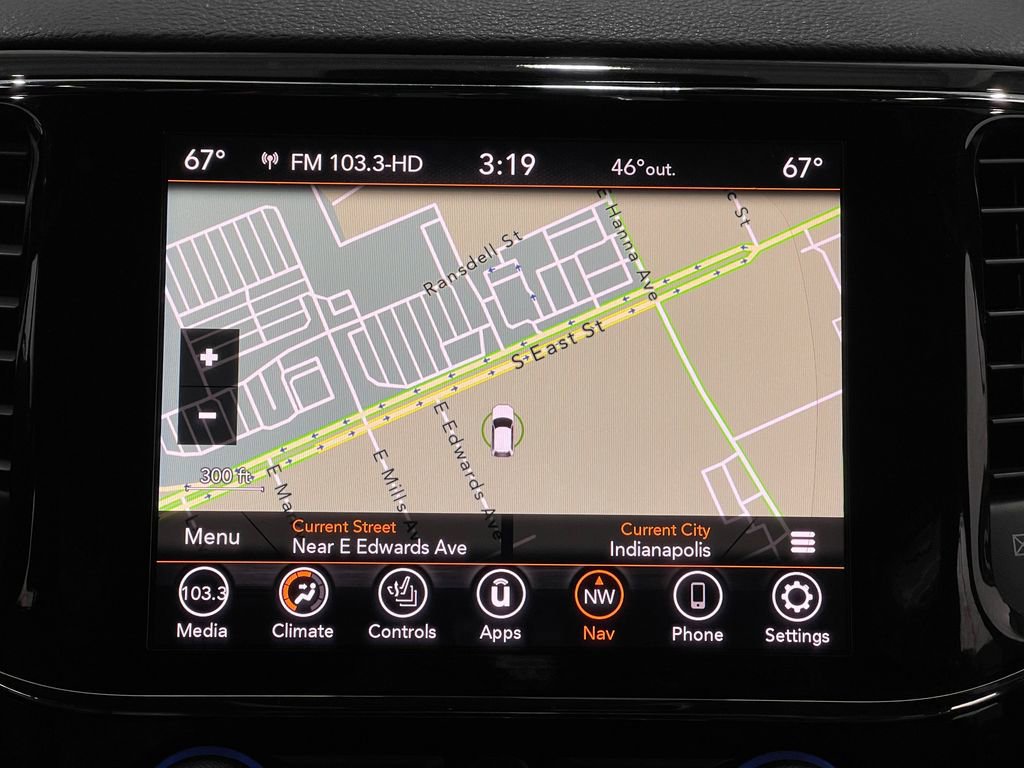 Used 2020 Jeep Grand Cherokee Laredo w/ Quick Order Package 2BN North image 10