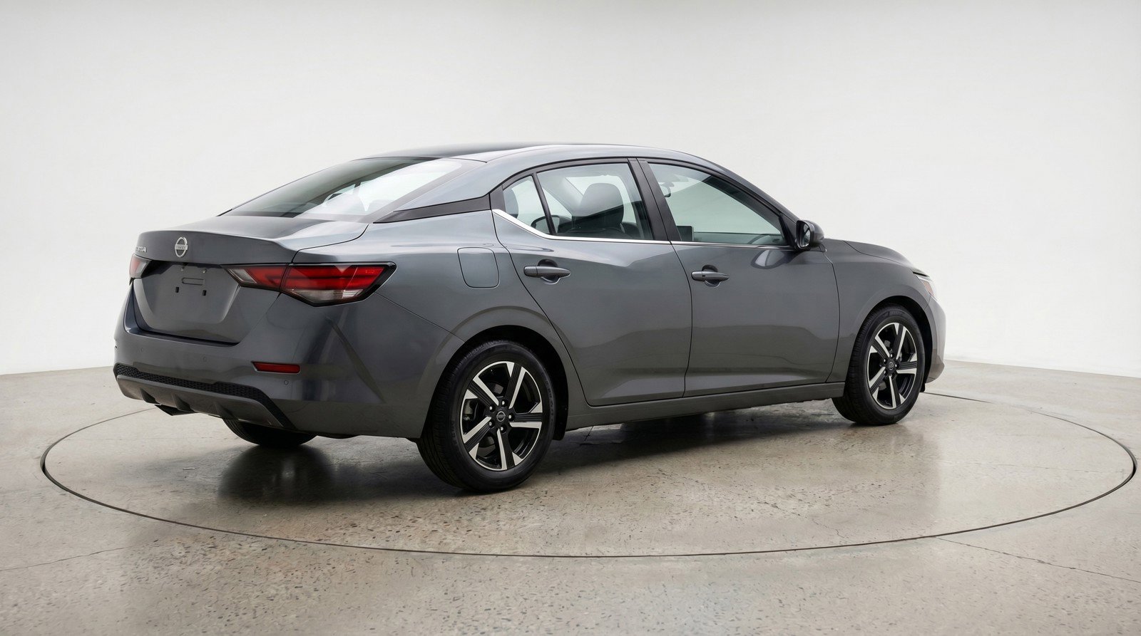 Used 2025 Nissan Sentra SV image 7