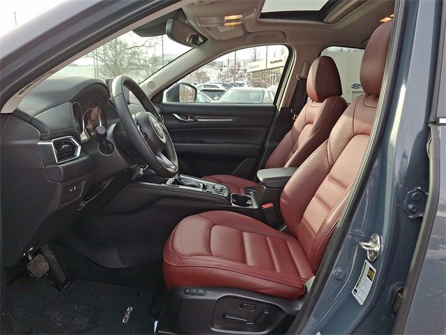 Certified 2023 MAZDA CX-5 Carbon Edition image 13