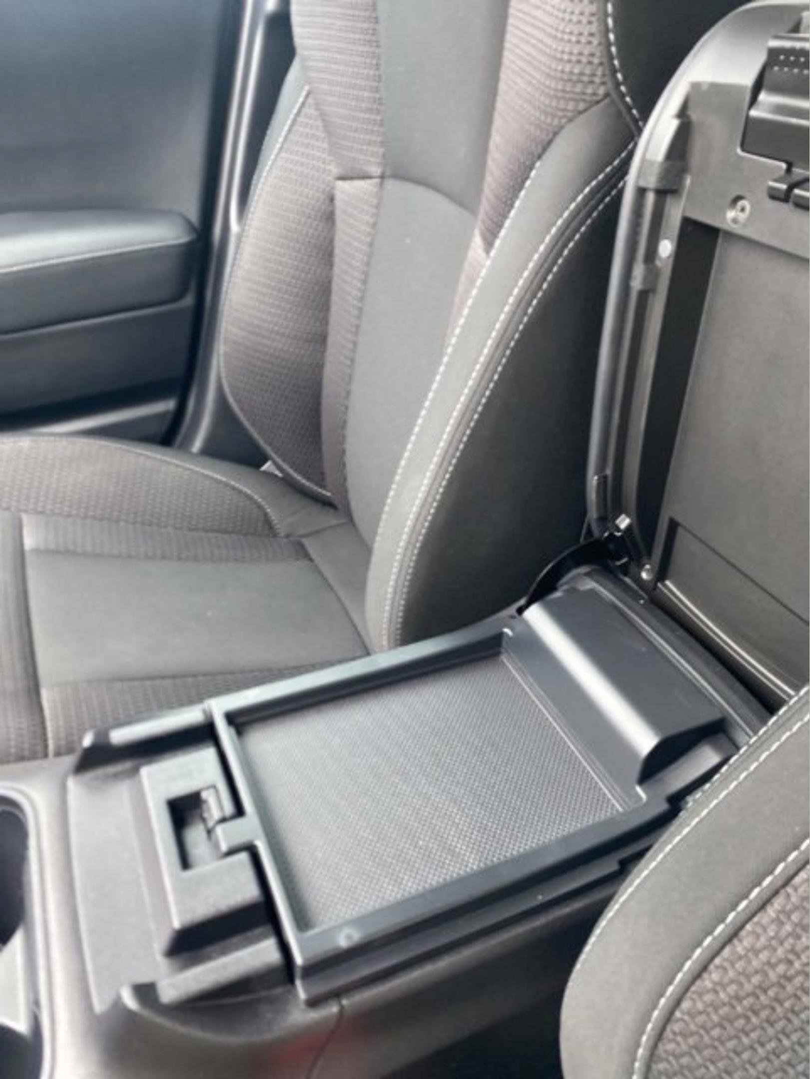 Used 2024 Subaru Outback Premium w/ Popular Package #1A image 29