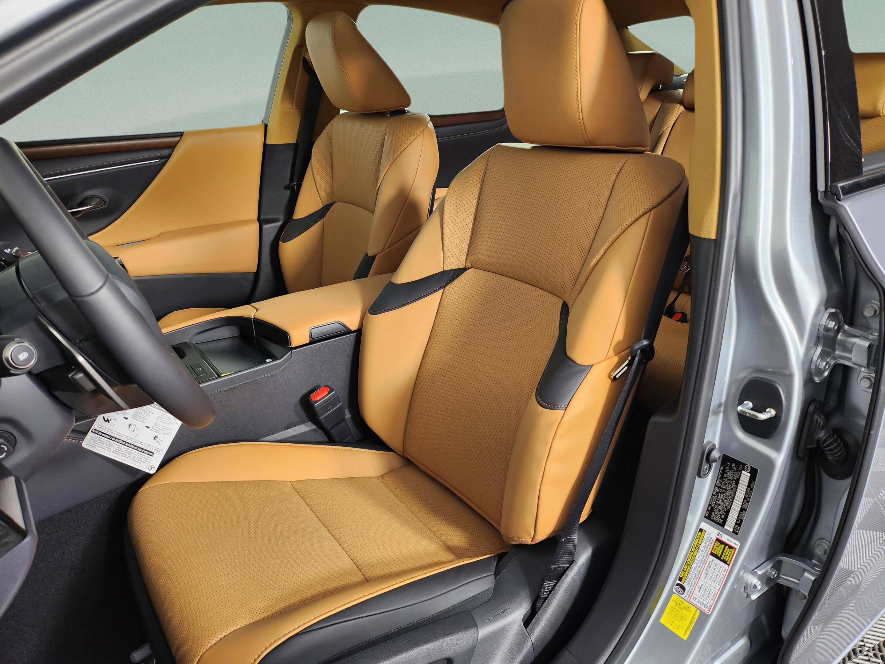 New 2025 Lexus ES 350 w/ Premium Package image 17