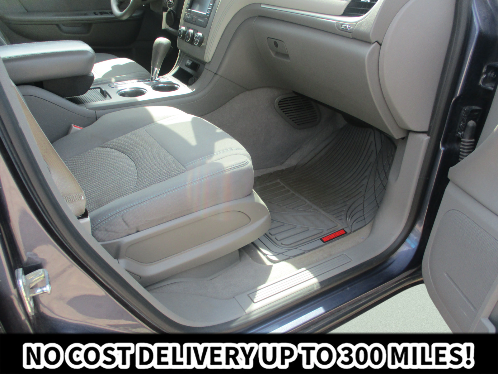 Used 2013 Chevrolet Traverse LS FWD image 19