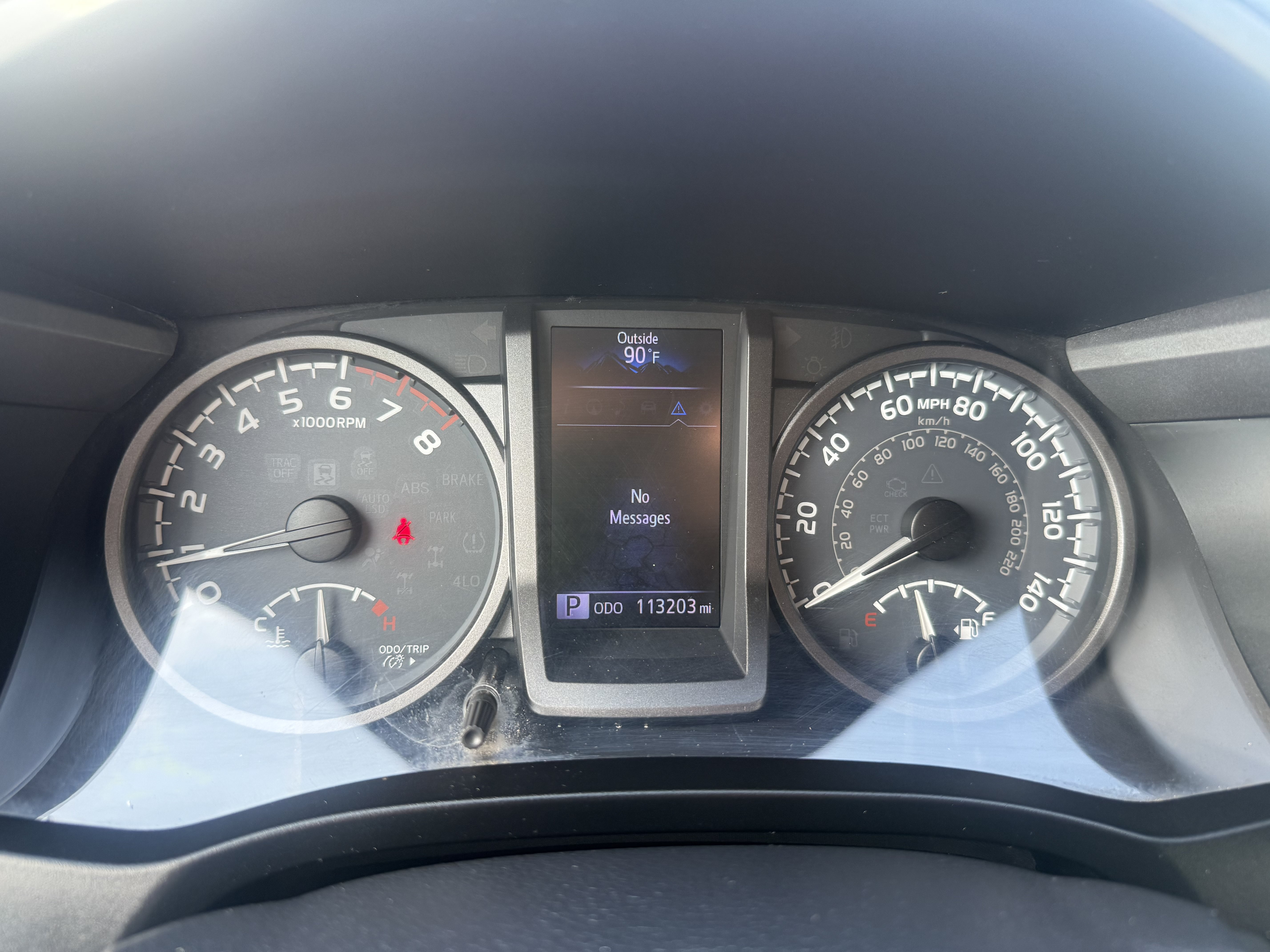 Used 2017 Toyota Tacoma TRD Sport w/ Tow Package (A/T) AWD/4WD image 12