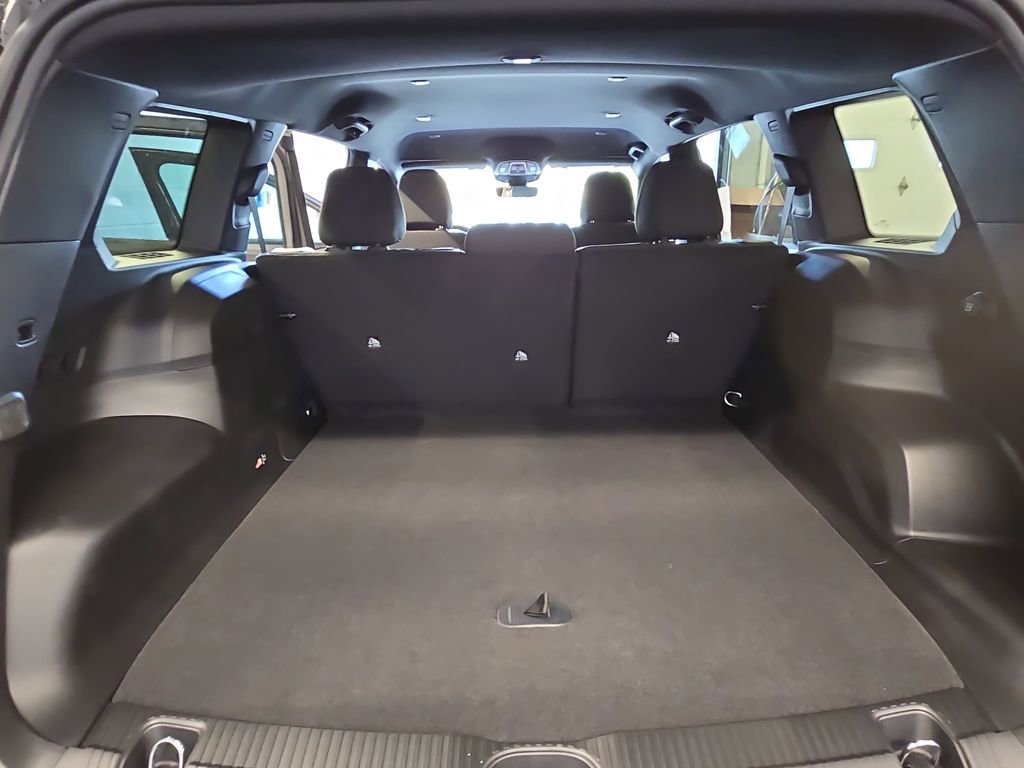 New 2026 Jeep Cherokee Laredo image 13