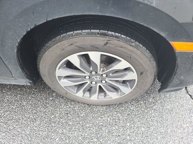 Used 2024 Honda Odyssey EX-L image 10