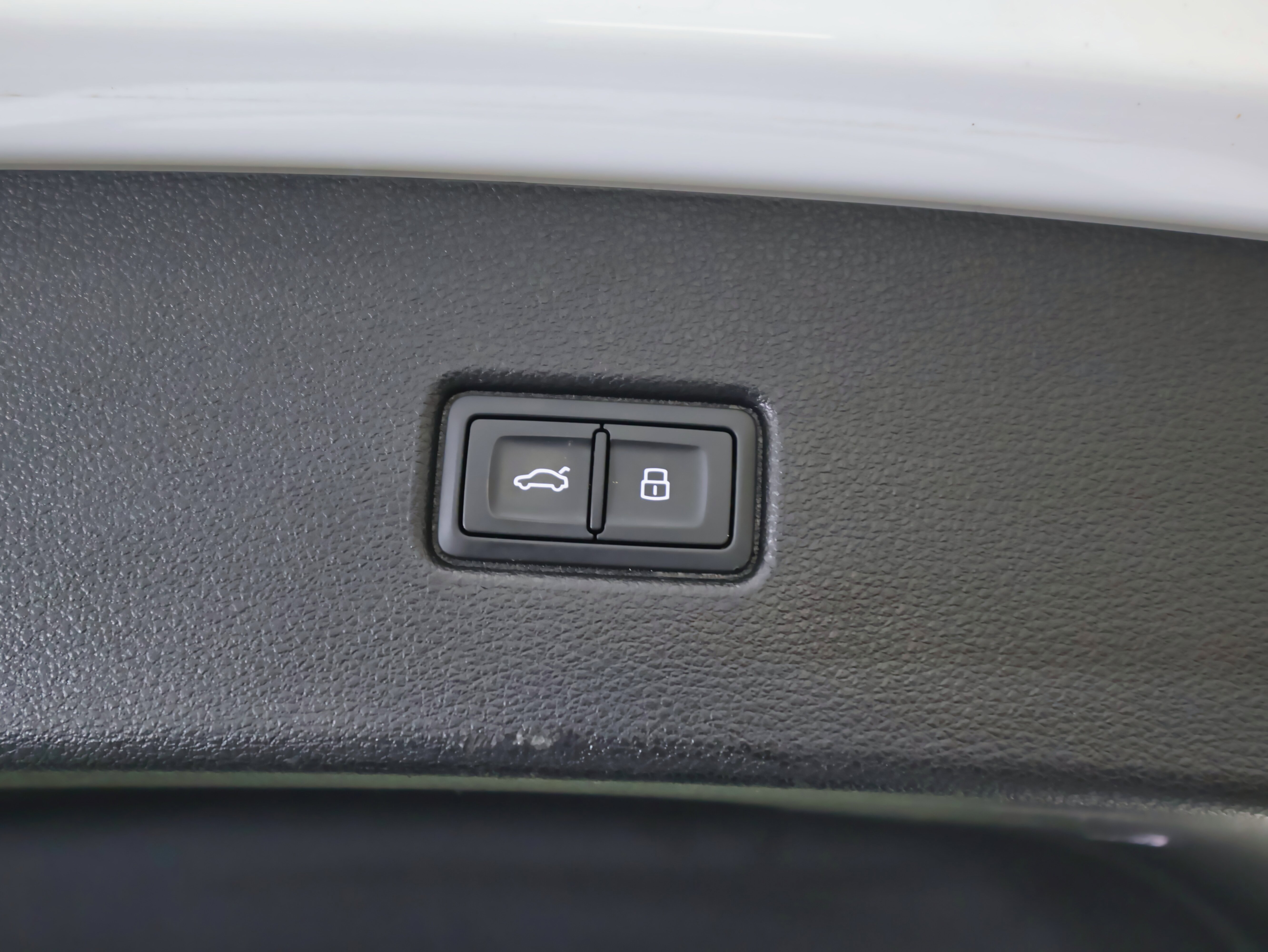 Used 2022 Audi SQ5 Premium Plus image 12