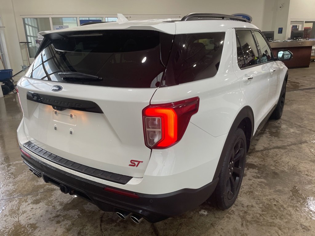 Used 2023 Ford Explorer ST w/ Equipment Group 401A image 5