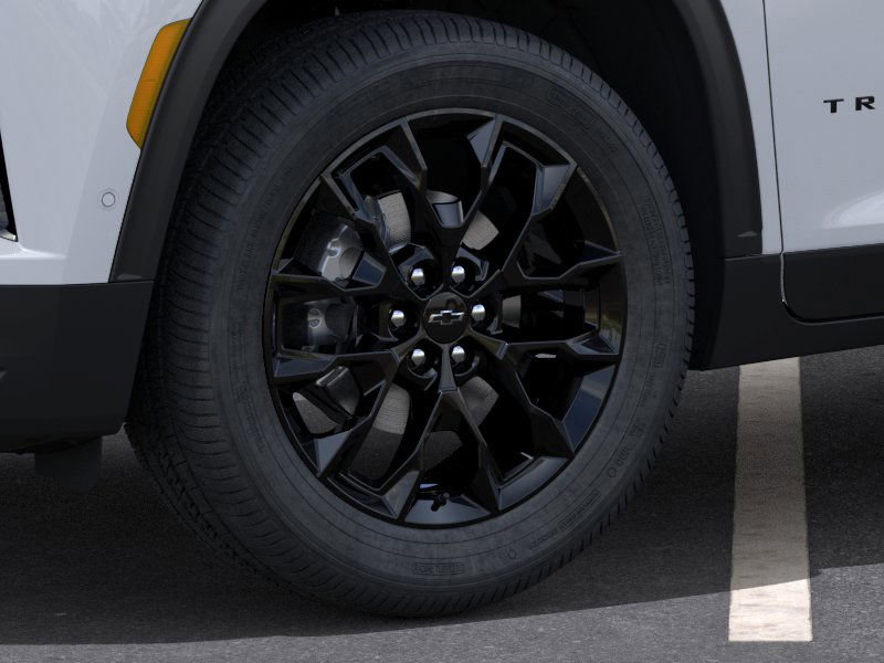 New 2026 Chevrolet Traverse LT w/ Enhanced Driving Package image 9