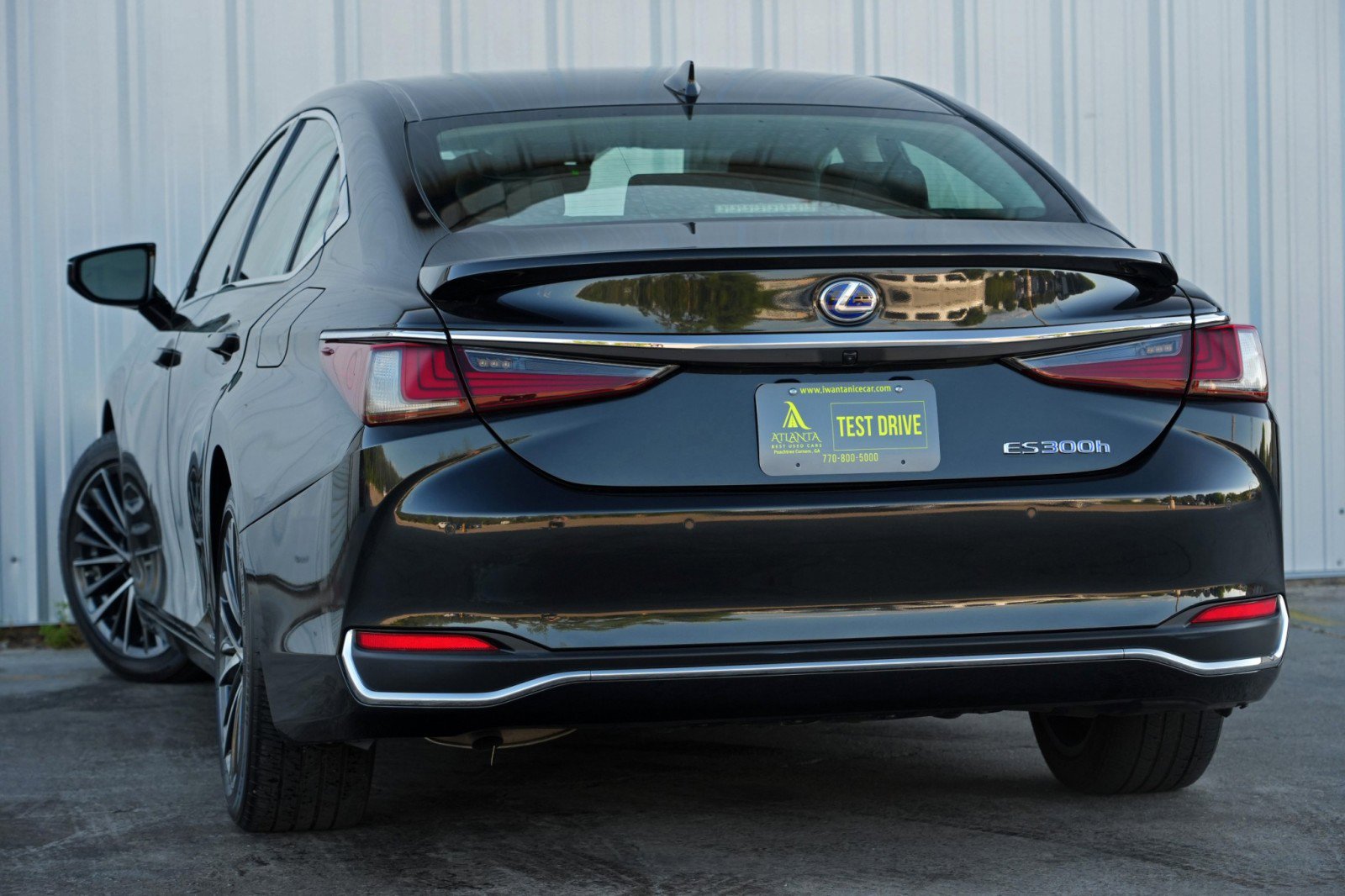 Used 2022 Lexus ES 300h w/ Premium Package FWD image 5