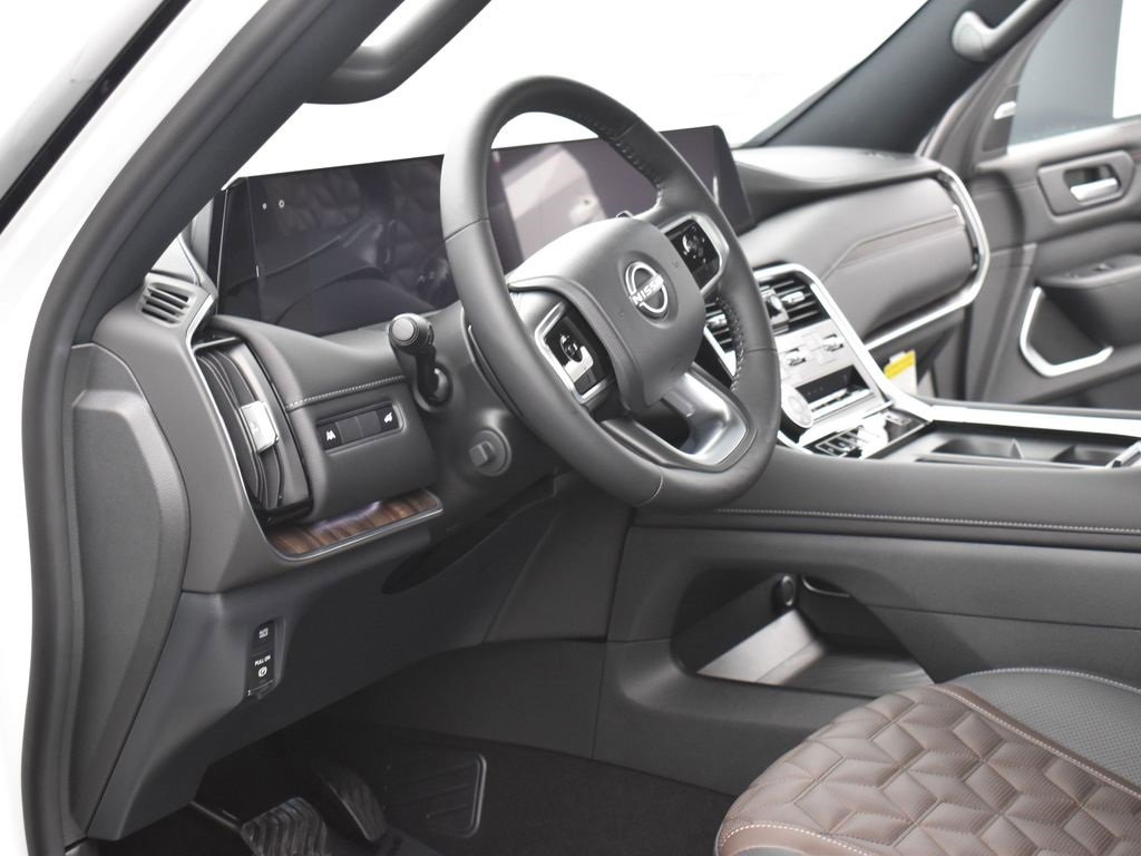 New 2026 Nissan Armada Platinum image 7