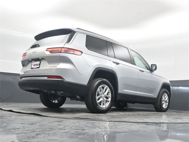 New 2025 Jeep Grand Cherokee L Laredo image 41