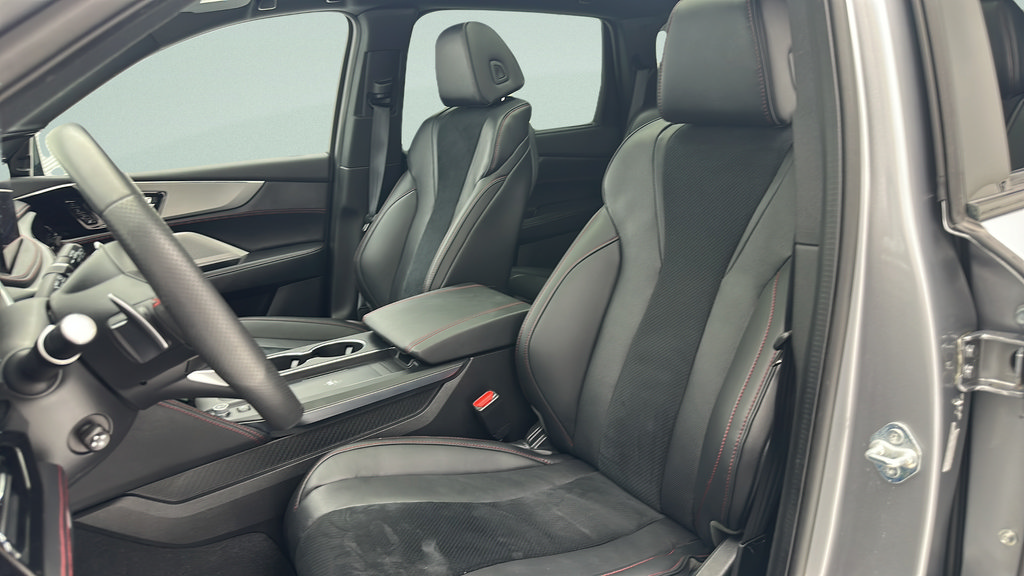 Used 2025 Acura MDX A-Spec AWD/4WD image 15