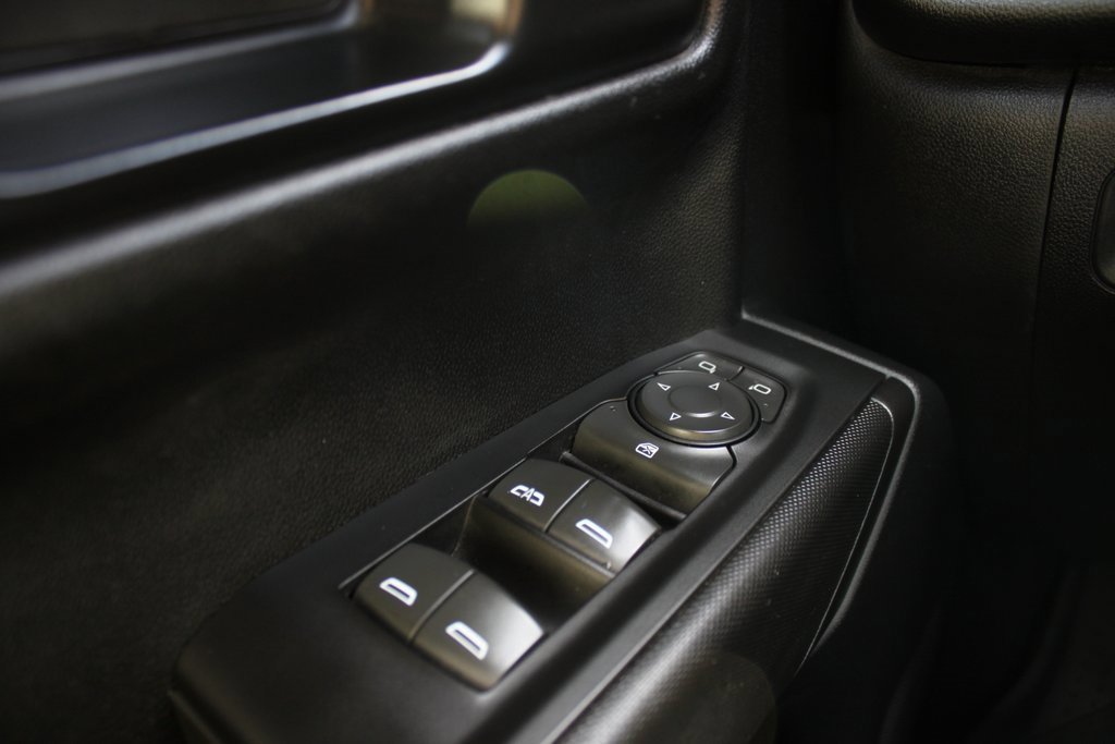 Used 2022 Chevrolet Silverado 1500 Custom image 12