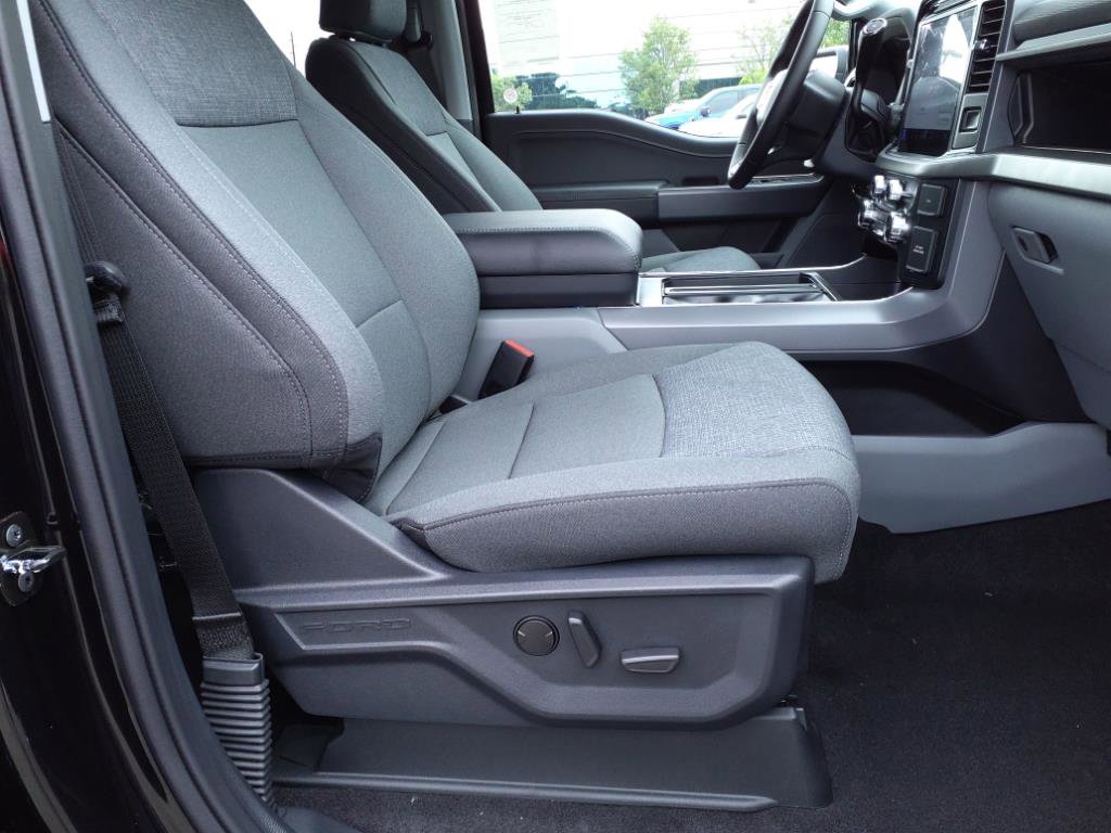 New 2024 Ford F150 XLT w/ Equipment Group 302A MID image 8