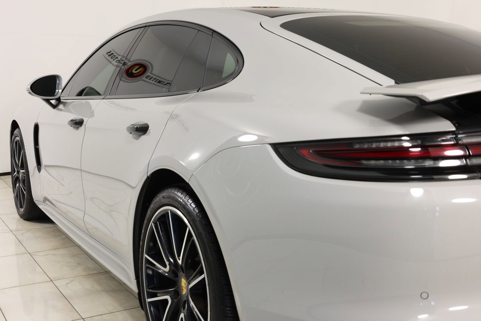 Used 2018 Porsche Panamera Turbo AWD/4WD image 44
