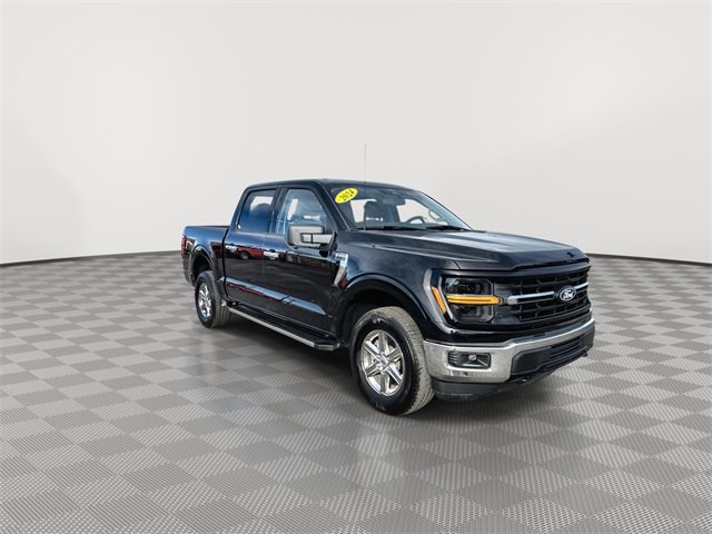 Used 2024 Ford F150 XLT image 2
