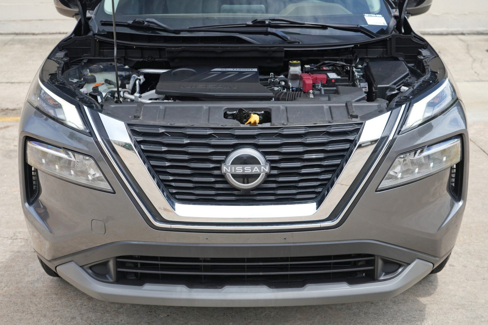 Used 2022 Nissan Rogue SV FWD image 7