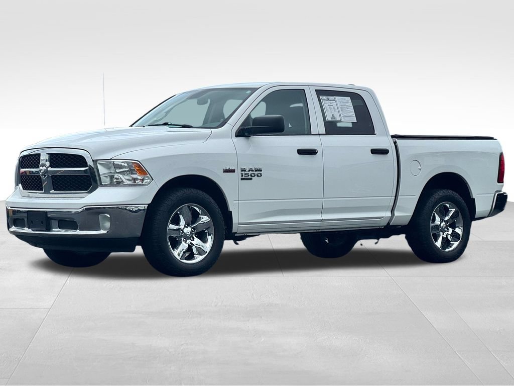 Used 2019 RAM 1500 ST w/ SXT Plus Group AWD/4WD image 3