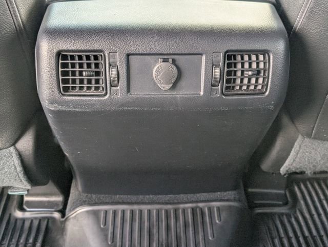 Used 2018 Toyota Tundra SR5 w/ SR5 Upgrade Package image 12