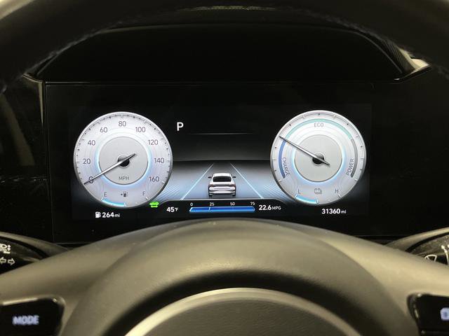 Used 2023 Hyundai Elantra Limited FWD image 17