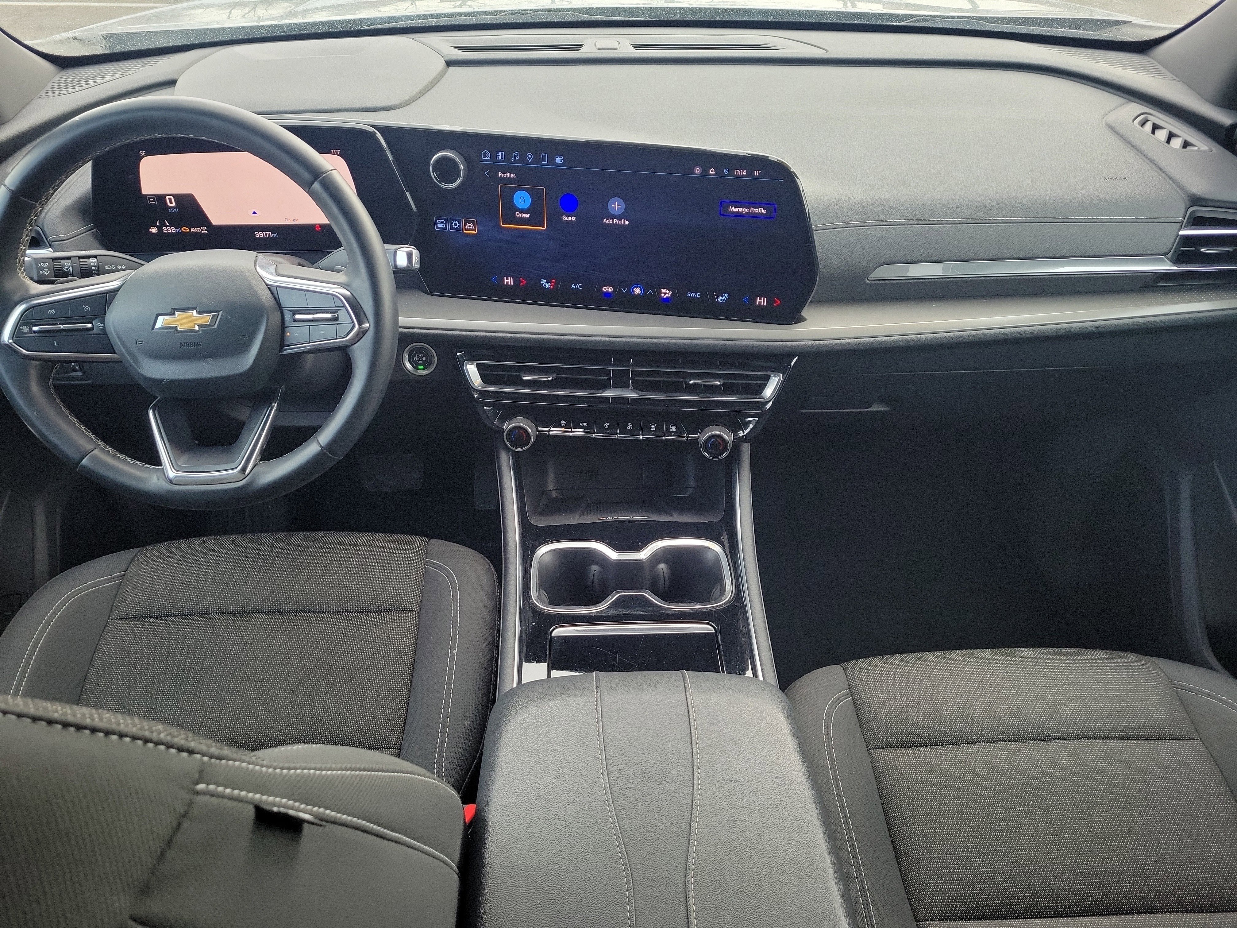 Used 2024 Chevrolet Traverse LT image 13