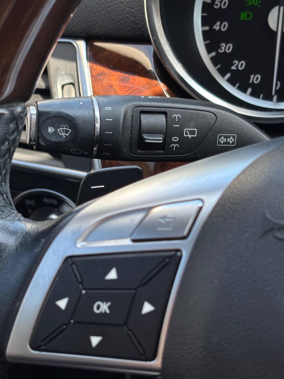 Used 2013 Mercedes-Benz GL 450 4MATIC image 25