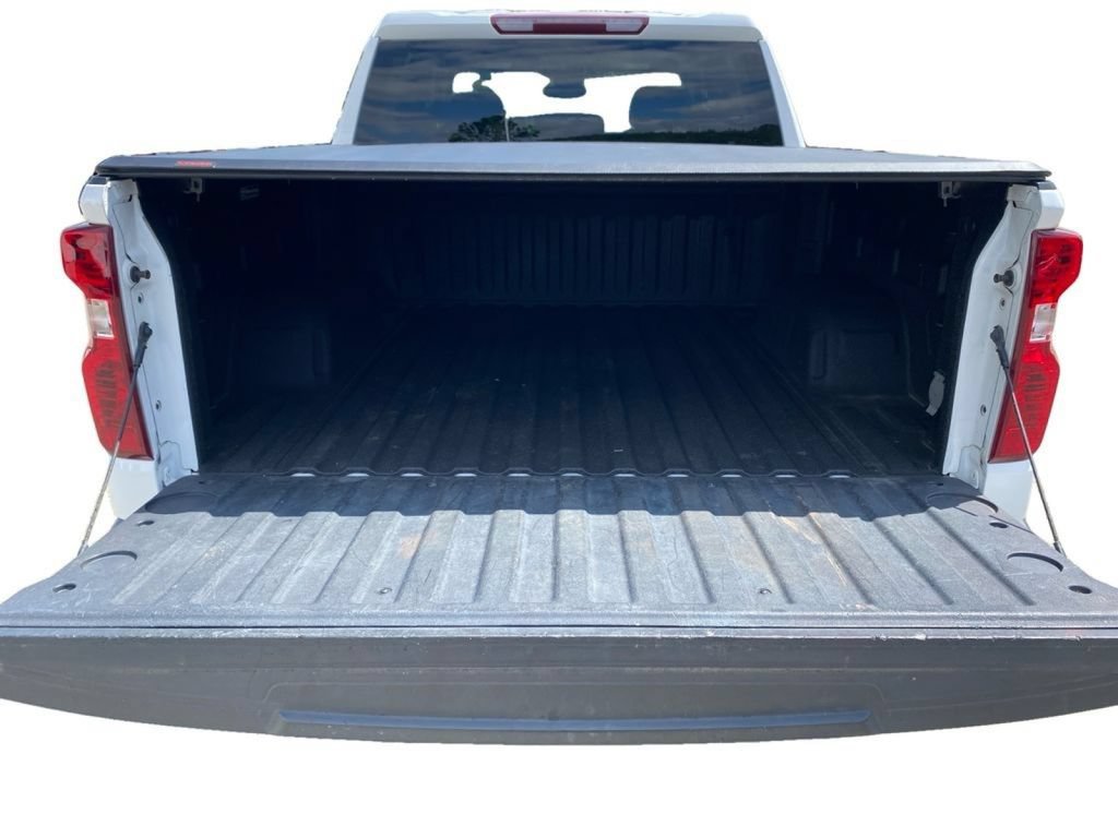 Used 2022 Chevrolet Silverado 1500 LT AWD/4WD image 13
