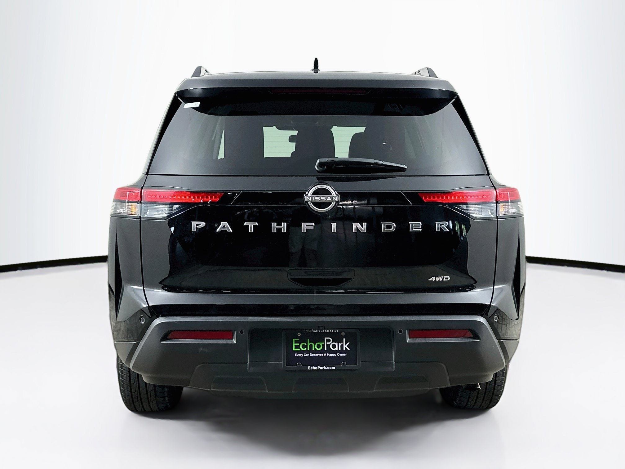 Used 2025 Nissan Pathfinder SV AWD/4WD image 7