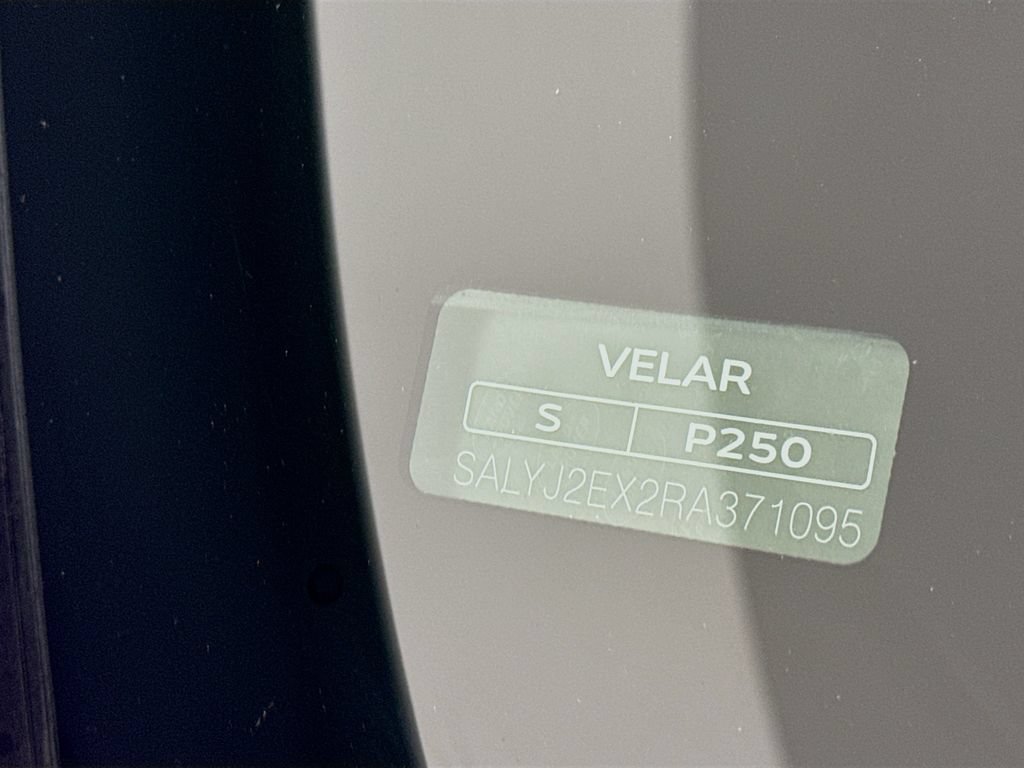 Used 2024 Land Rover Range Rover Velar S AWD/4WD image 36