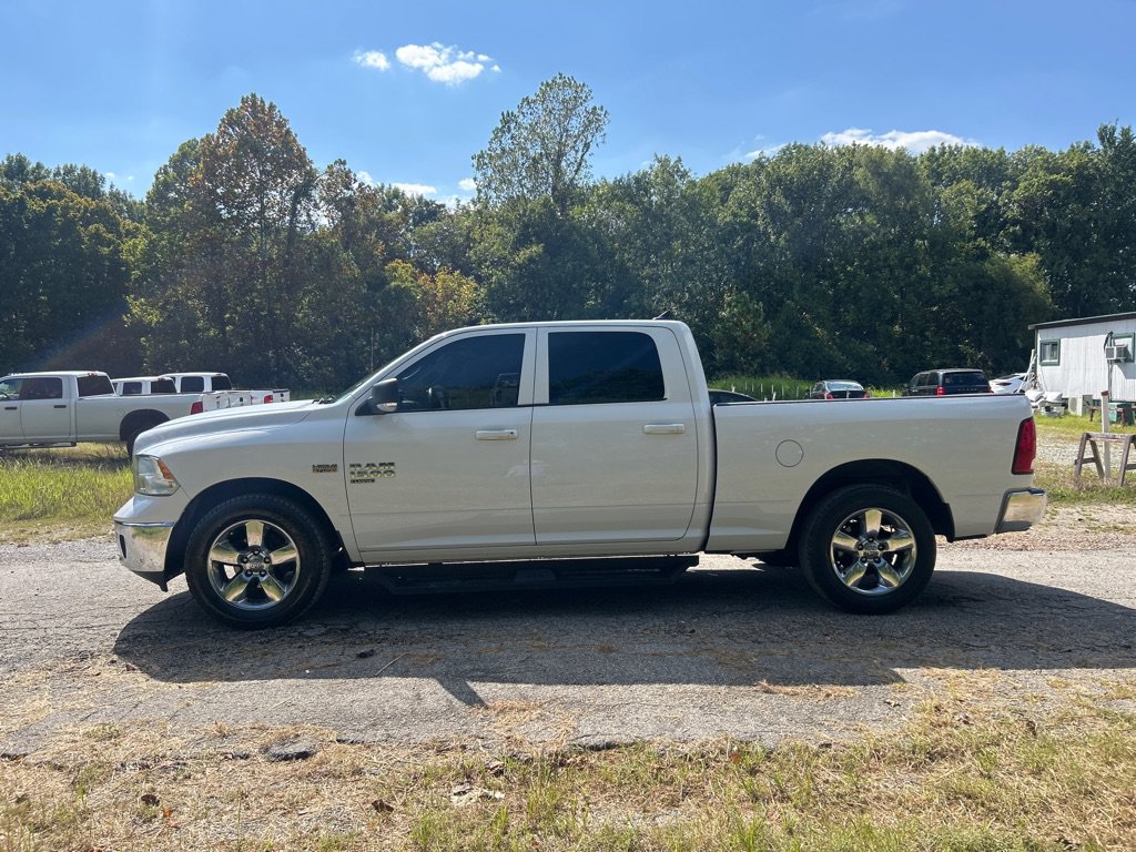 Used 2019 RAM 1500 Big Horn RWD image 5