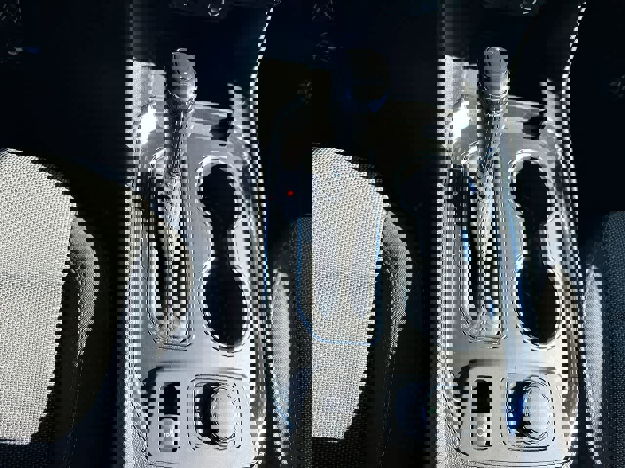 Used 2020 Chevrolet Traverse LT image 34