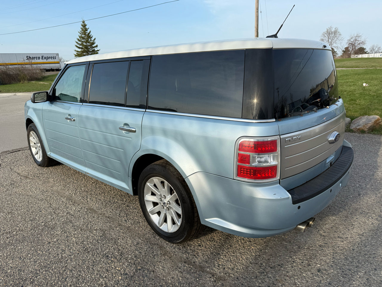 Used 2009 Ford Flex Limited image 7