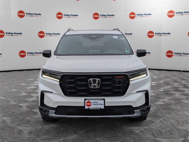New 2025 Honda Pilot TrailSport image 2