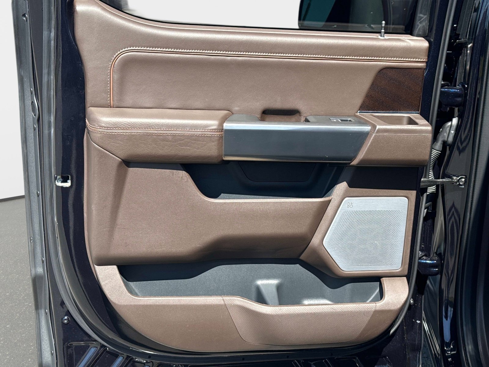 Used 2021 Ford F150 King Ranch w/ Equipment Group 601A High image 14