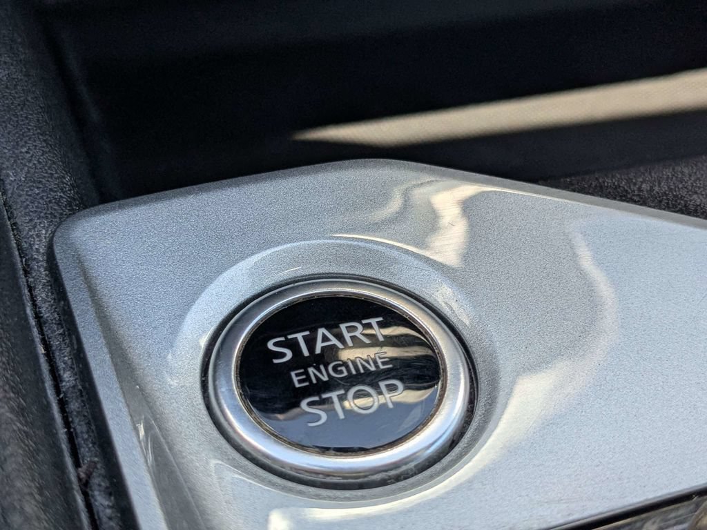 Used 2025 Nissan Altima 2.5 SV FWD image 27