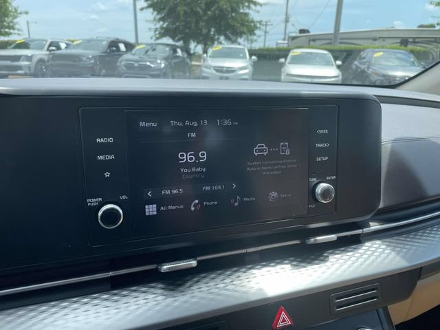 Certified 2024 Kia Carnival LX FWD image 26