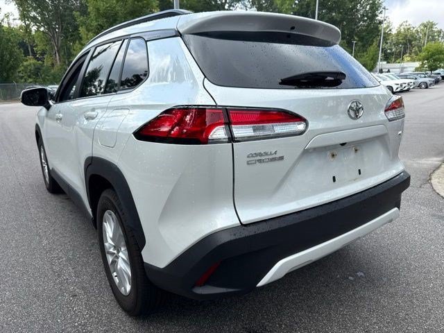 Used 2022 Toyota Corolla Cross LE FWD image 15