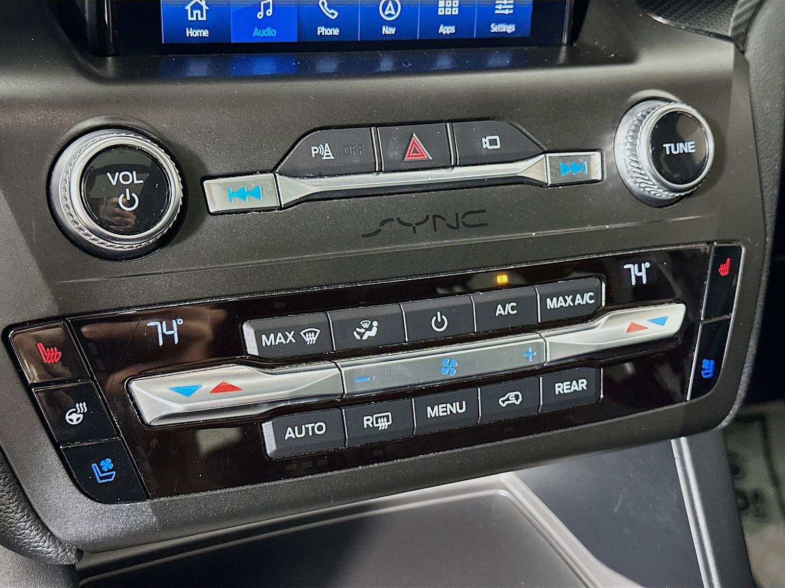 Used 2020 Ford Explorer ST w/ ST High-Performance Pack AWD/4WD image 26