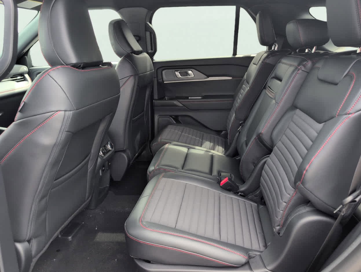 New 2026 Ford Explorer ST-Line RWD image 23