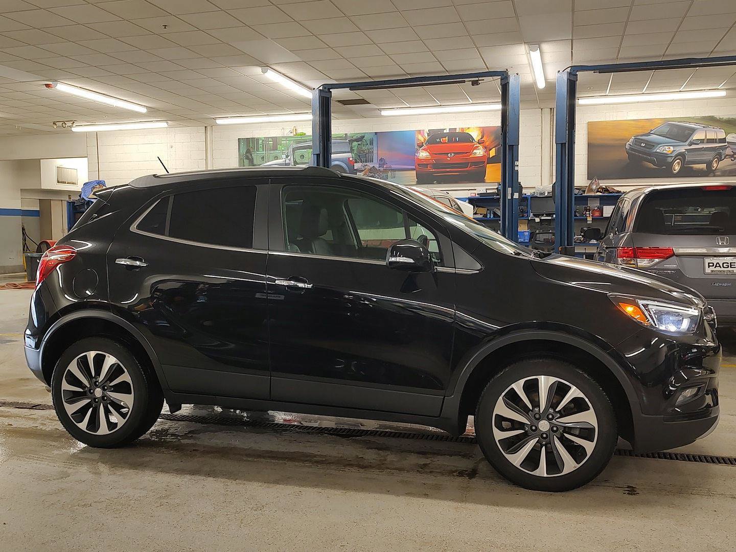 Used 2019 Buick Encore Essence image 29