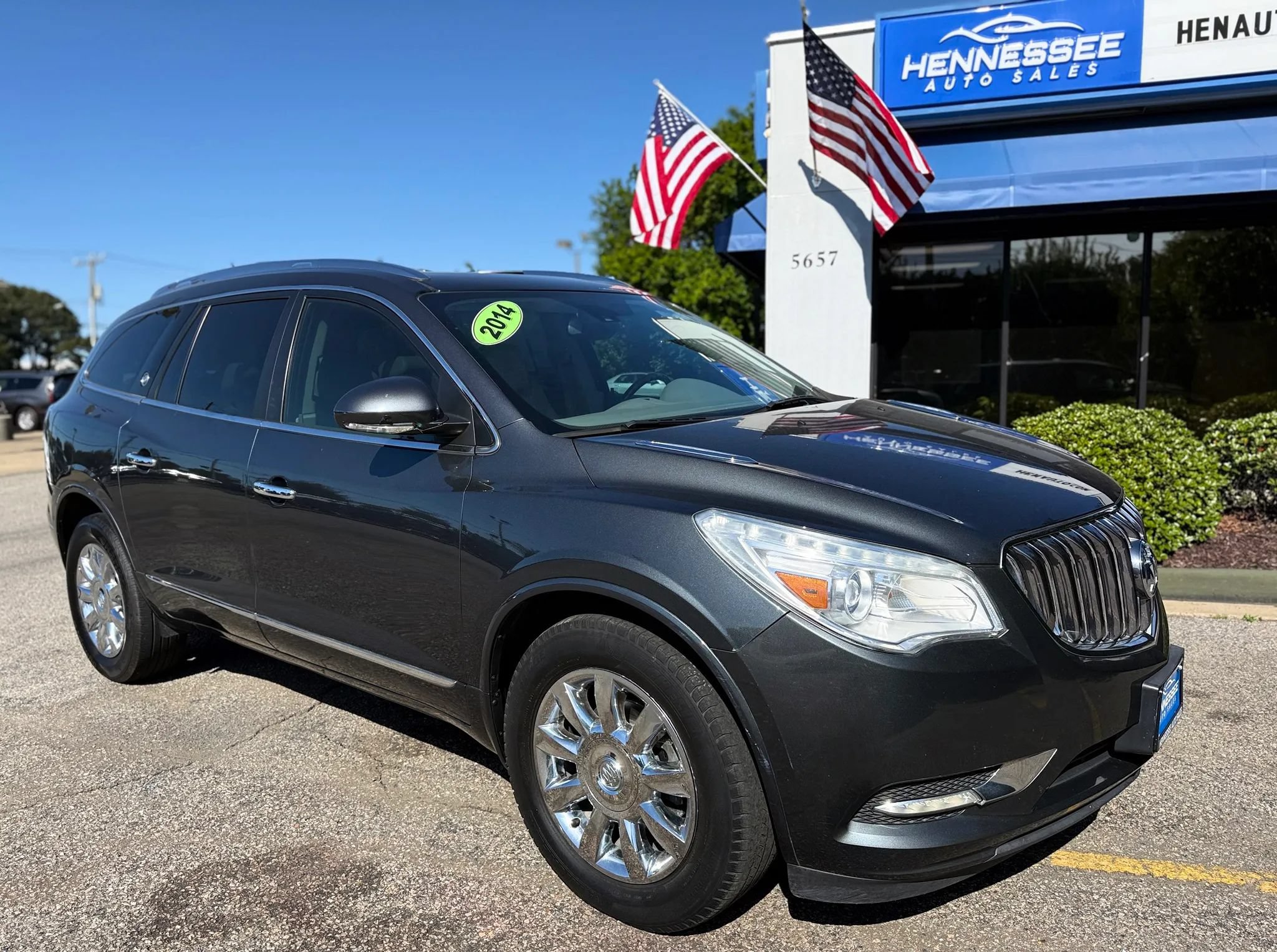 Used 2014 Buick Enclave Leather FWD image 4