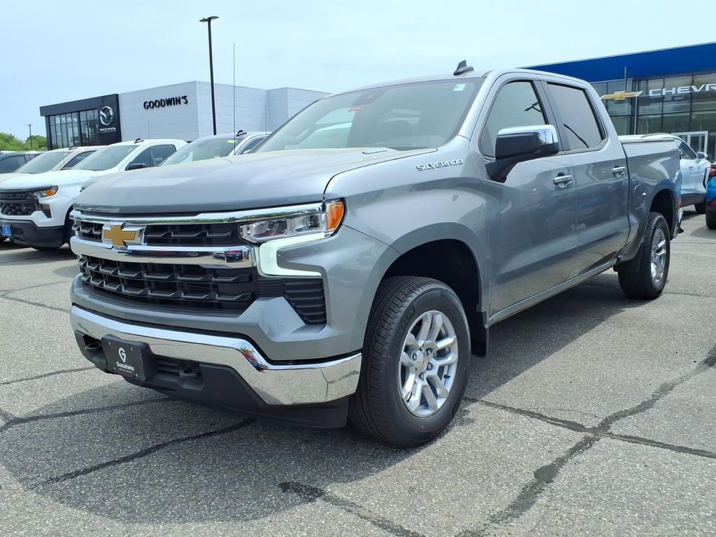 New 2026 Chevrolet Silverado 1500 LT w/ Convenience Package II AWD/4WD image 1