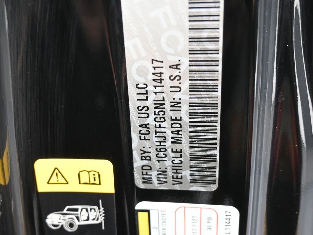 Used 2022 Jeep Gladiator Overland image 16