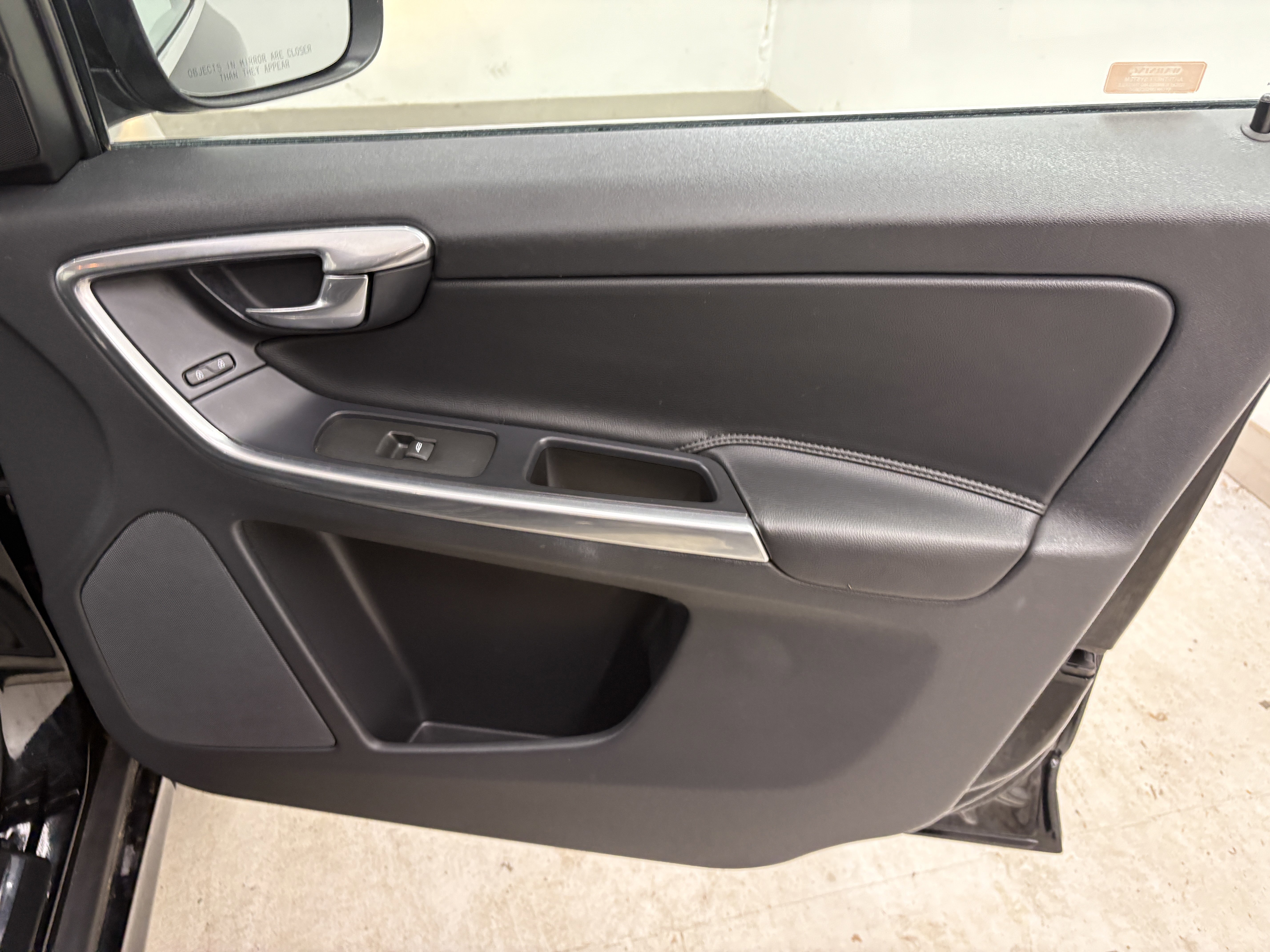 Used 2016 Volvo XC60 T5 Premier FWD image 25