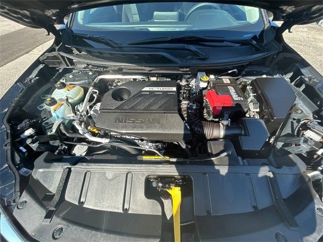Used 2024 Nissan Rogue SV image 17